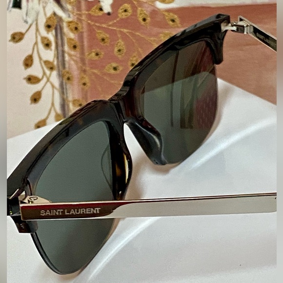saint laurent sunglasses unisex: few scratches- nice color- include box - Picture 11 of 13